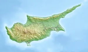Дракон в море