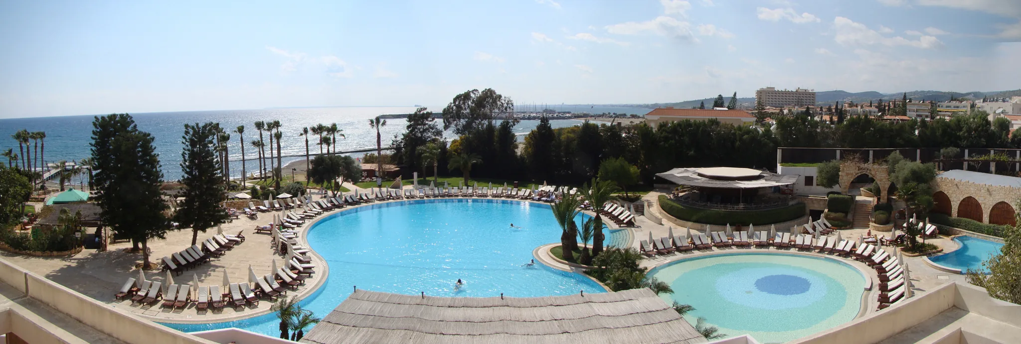 Отель Le Meridien в Лимассоле Отель Le Meridien в Лимассоле