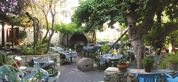 a tavern in Pissouri a tavern in Pissouri