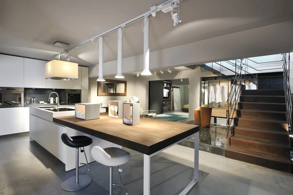 Salt & pepper kitchen