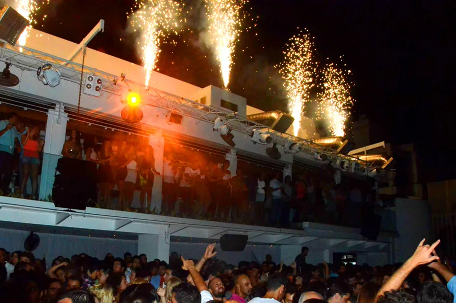 Breeze Summer Club Breeze Summer Club