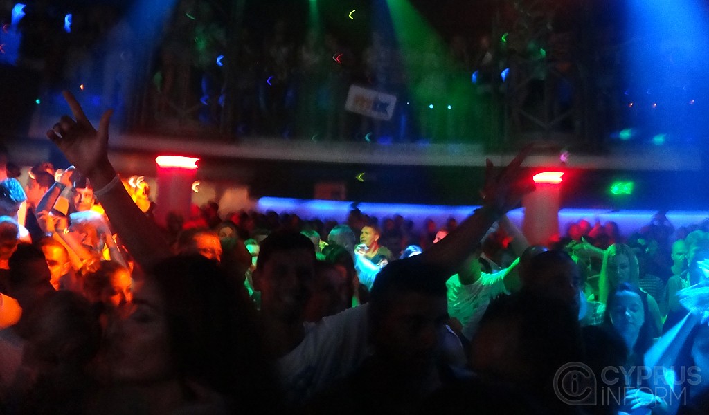 Ночной клуб на Кипре