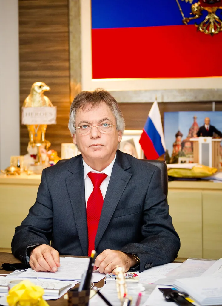 Почетный консул