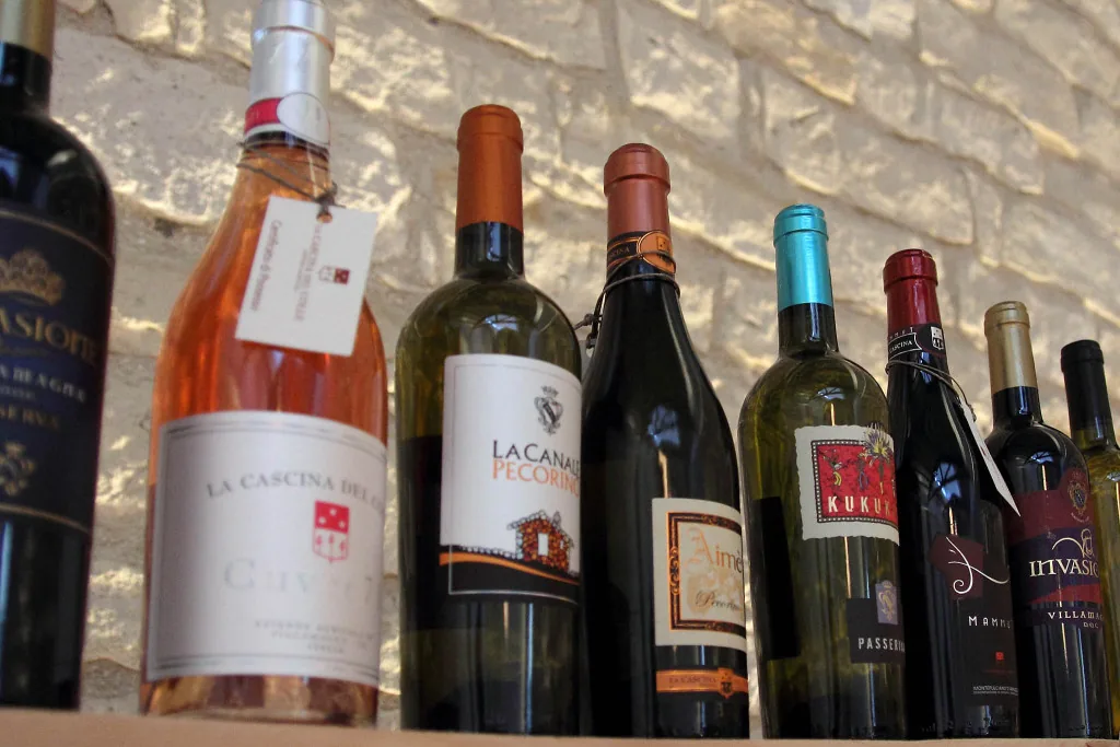 Wine Bar Italiano Cento Per Cento Wine Bar Italiano Cento Per Cento