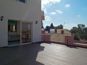 Διαμερίσματα 2 υπνοδωματίων στη Λάρνακα προς πώληση ή ενοικίαση (sale-125)