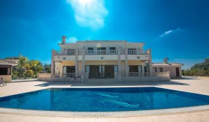 Adams Beach Hotel, Ayia Napa Отель Adams Beach в Айя-Напе