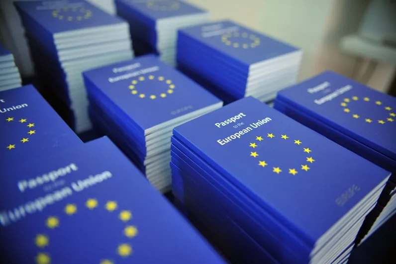 Passport Europen Union Паспорт граждан ЕС