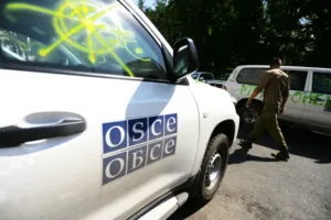 Сотрудники ОБСЕ попали под обстрел
