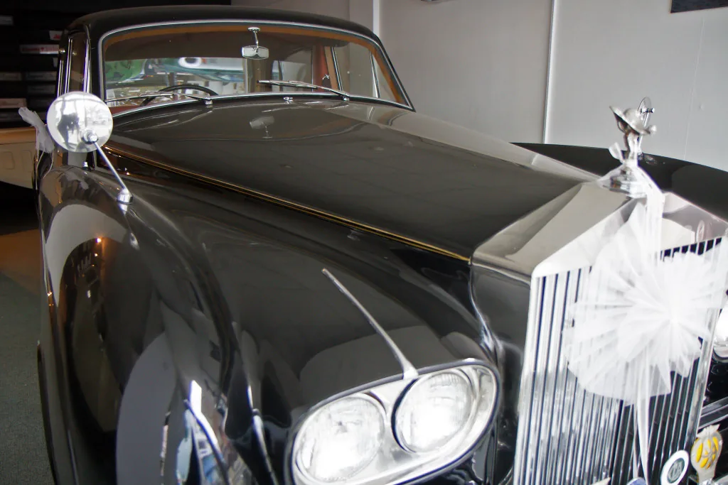 R.R. Cool Vintage Limos Ltd.