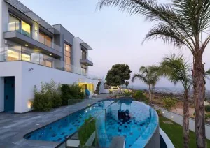 Euro 2,500,000 Villa In Limassol Area Euro 2,500,000 Villa In Limassol Area