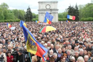 Площадь Великого Национального собрания забронирована для митингов