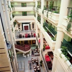 Отель Constantinous