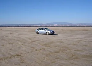 Соленое озеро в Акротири