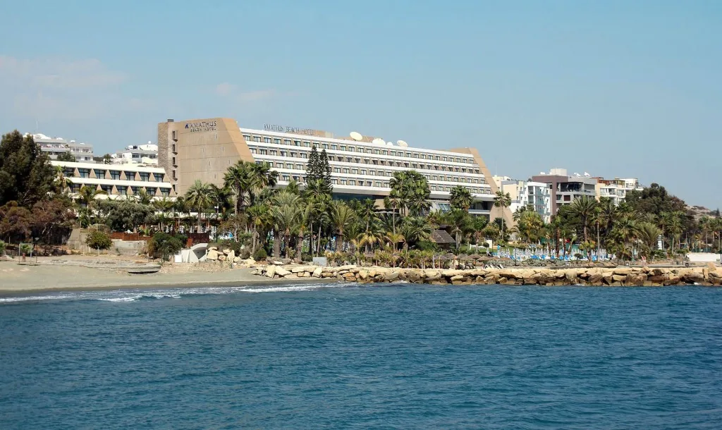 Отель Amathus Отель Amathus