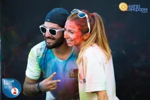 Красочный забег в Лимассоле run-in-color-4