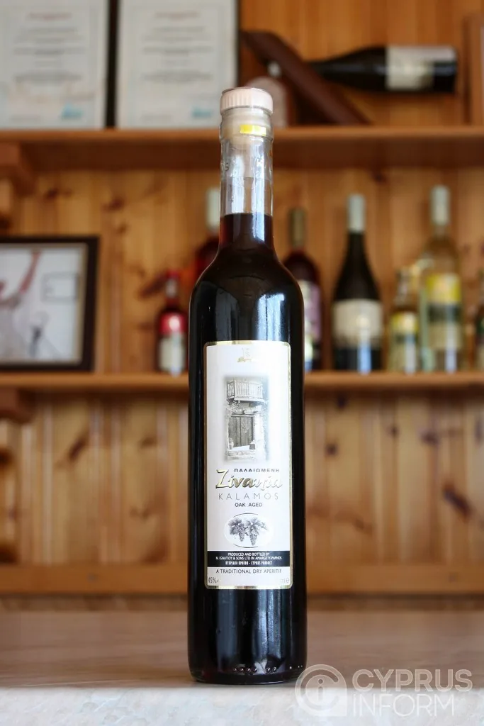 Zivania Kalamos Zivania Kalamos oak