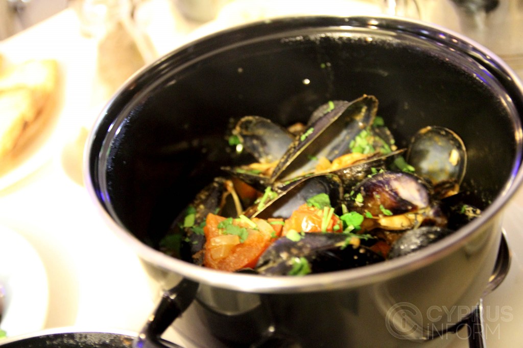 Adonis Meze - Mussels