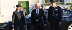Полиция и пожарные службы открыты для новобранцев