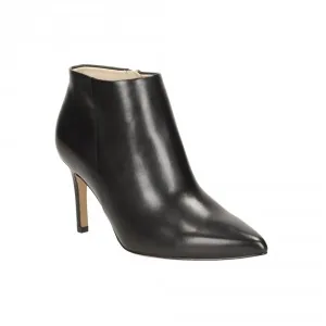 Clarks Clarks