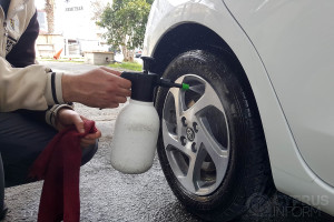 Polishing tires