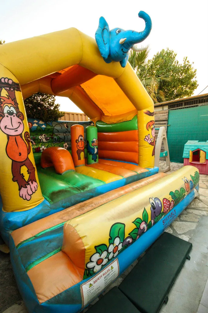 Il Cavaliere Italian Ristorante - playground Il Cavaliere Italian Ristorante - playground
