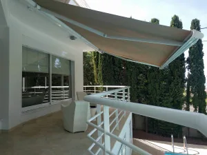 Kalavazides Blinds & Shutters