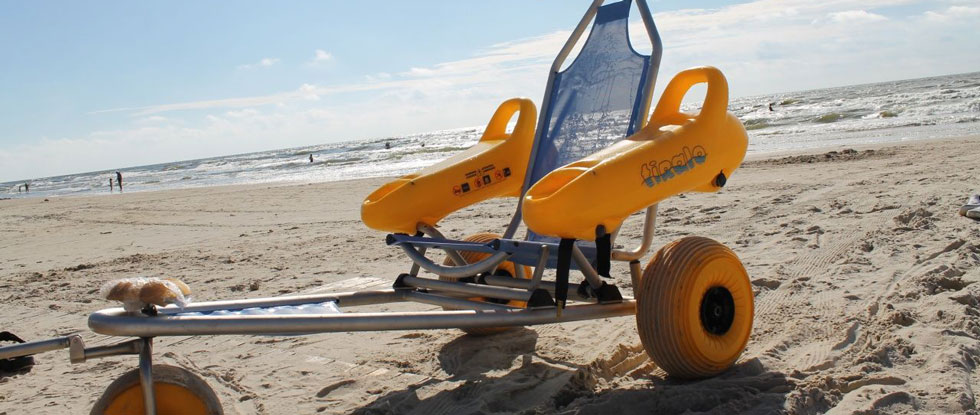 Пляжное кресло-коляска