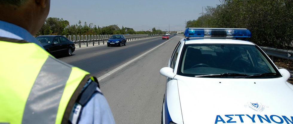 Подростка арестовали за рулем угнанного авто - интернет-журнал Cyprus ...
