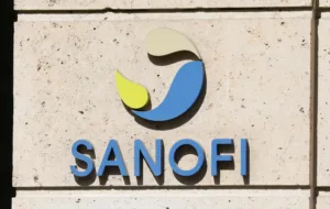 Sanofi ожидает одобрения вакцины COVID-19 к первой половине 2021 года