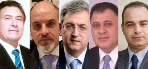 Недовольные депутаты и офицеры покидают Демократическую партию