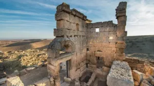 Археологи нашли вход в 1800-летний исторический замок