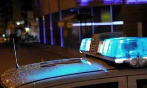Пафос: из припаркованной машины украли электронику и украшения на сумму 42 200 евро