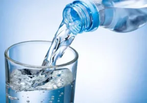 Бутылированная вода APHRODITE снята с продажи на Кипре