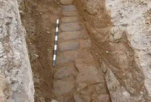 На Кипре нашли 60 древних гробниц