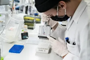 Индийские и южноафриканские варианты коронавируса обнаружены на Кипре