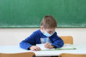 Ученики откликаются на меры Минздрава