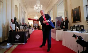 Трамп лидирует в президентской гонке республиканцев в 2024 году