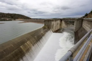 Водохранилища на 70 процентов