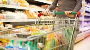 В марте зафиксировано снижение цен на некоторые товары и услуги