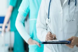 Врачи и операторы частных клиник обманывали Геси