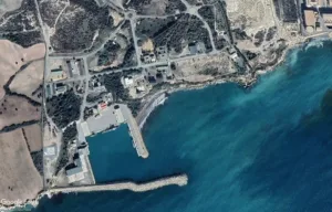 Беды Ближнего Востока привели к модернизации военно-морской базы Мари за 200 миллионов, в роли «непотопляемого» Кипра