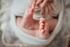 Расследование в клинике призрачного суррогатного материнства продолжается