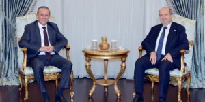 Коалиция турок-киприотов поддерживает Эрсина Татара на выборах лидера