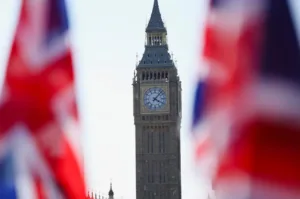 Делегация парламентариев Великобритании прибыла на Кипр для переговоров