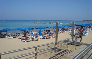 Кипр: Пятница принесёт температуру до +39°C, жаркий фронт продолжается