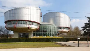 ЕСПЧ осудил Кипр за нарушение прав человека в деле об изнасиловании, критикуя действия заместителя генпрокурора