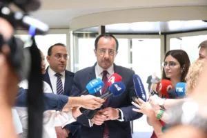 Кабмин рассмотрит два предложения о компенсации фермерам, пострадавшим от пожаров