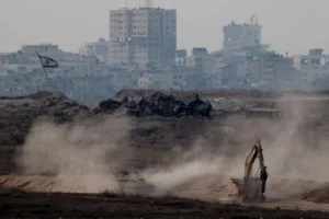 Израильские военные начали первые этапы наступления на город Газа