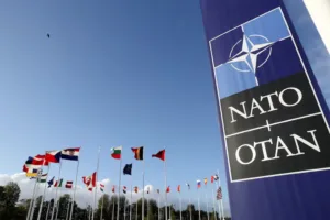 Военные лидеры НАТО встретятся в среду для обсуждения Украины