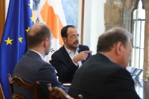 Президент Кипра: «Исторический опыт» подтверждает необходимость защиты суверенитета Украины